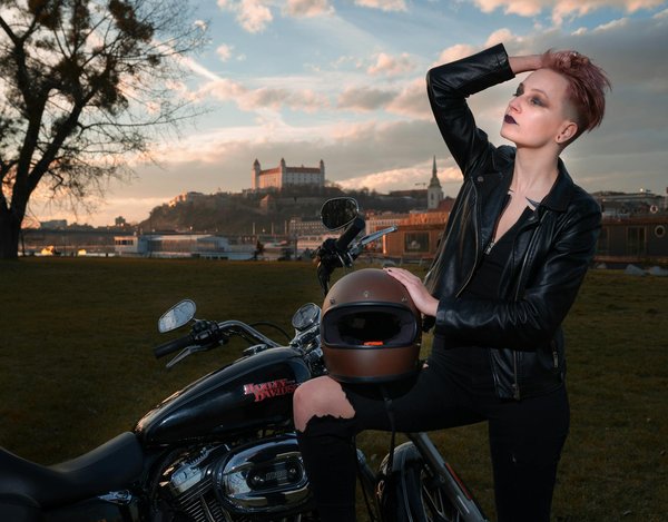 Comparaison entre moto de route et moto tout-terrain